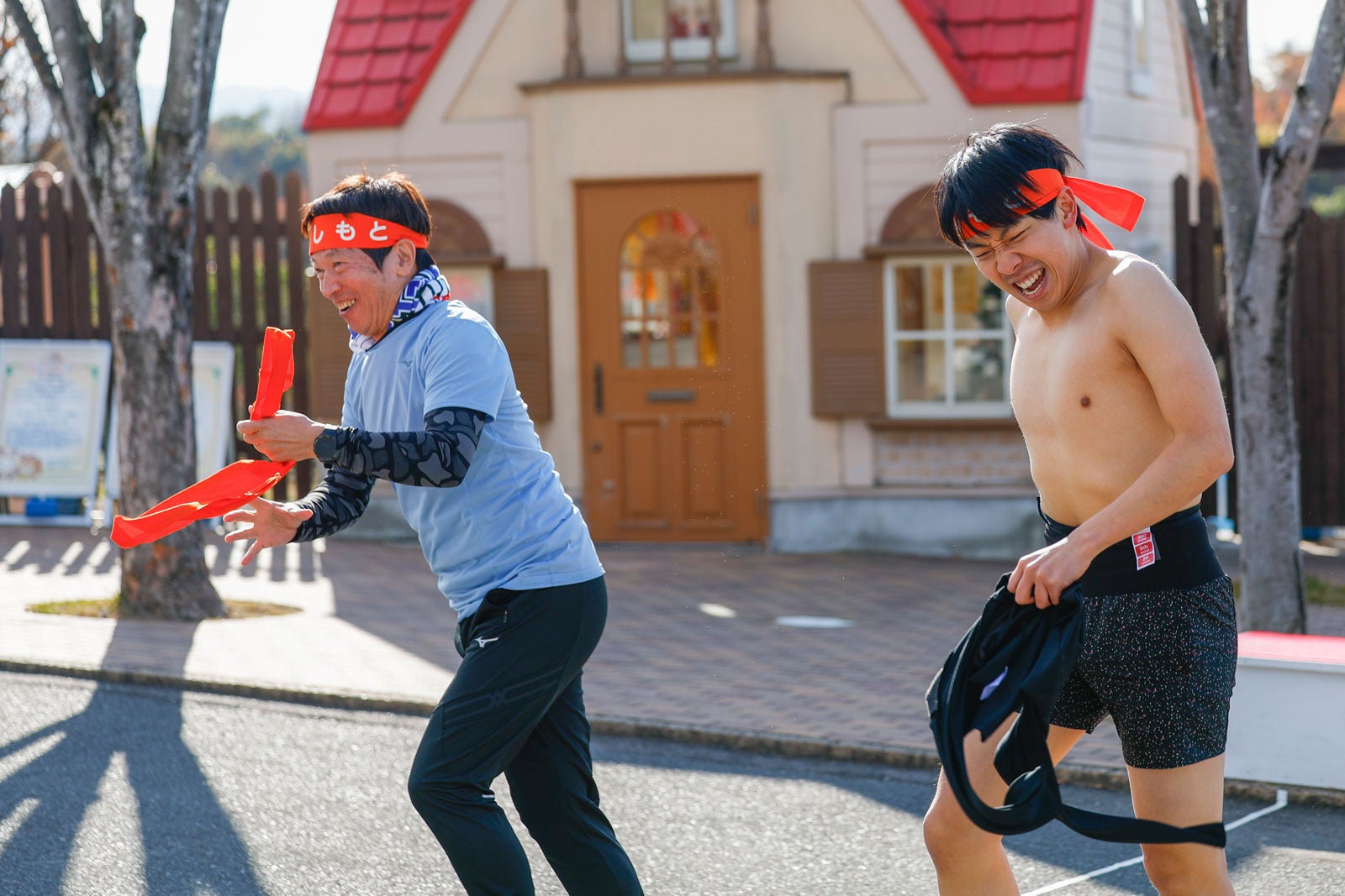 吉本興業チーム（C）カンテレ