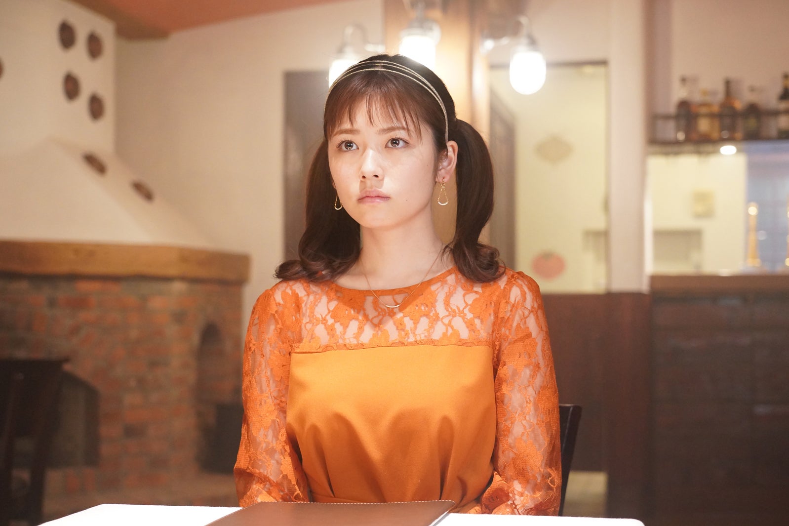 小芝風花／「美食探偵 明智五郎」第3話より（C）日本テレビ