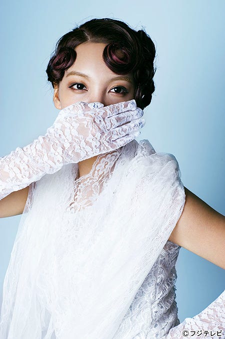 ざわちんによる杏のものまねメイク/撮影:齋藤裕也(スタジオt-cube)