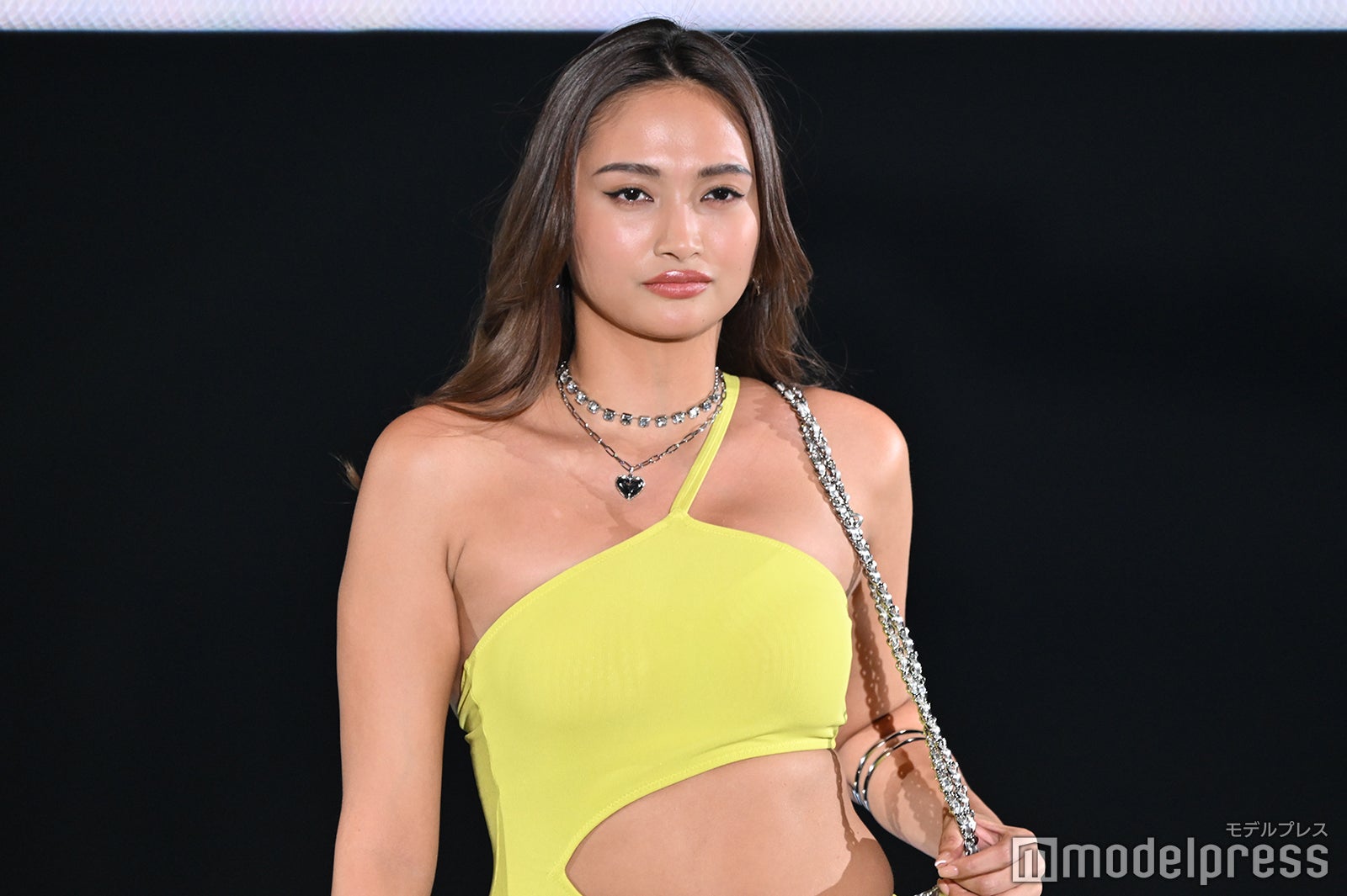 （C）モデルプレス