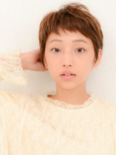 トレンドの アシメ前髪 レングス別カタログ 真似したい大人おしゃれな髪型 モデルプレス トレンドの アシメ前髪 レングス別カタログ 真似したい大人おしゃれな髪型 モデルプレス