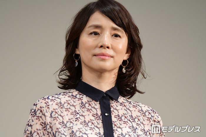 石田ゆり子、中山美穂さん追悼で2ショット公開 共演の思い出つづる「美穂さんの感情の揺れ、昂り、涙が目の奥に焼きついている」