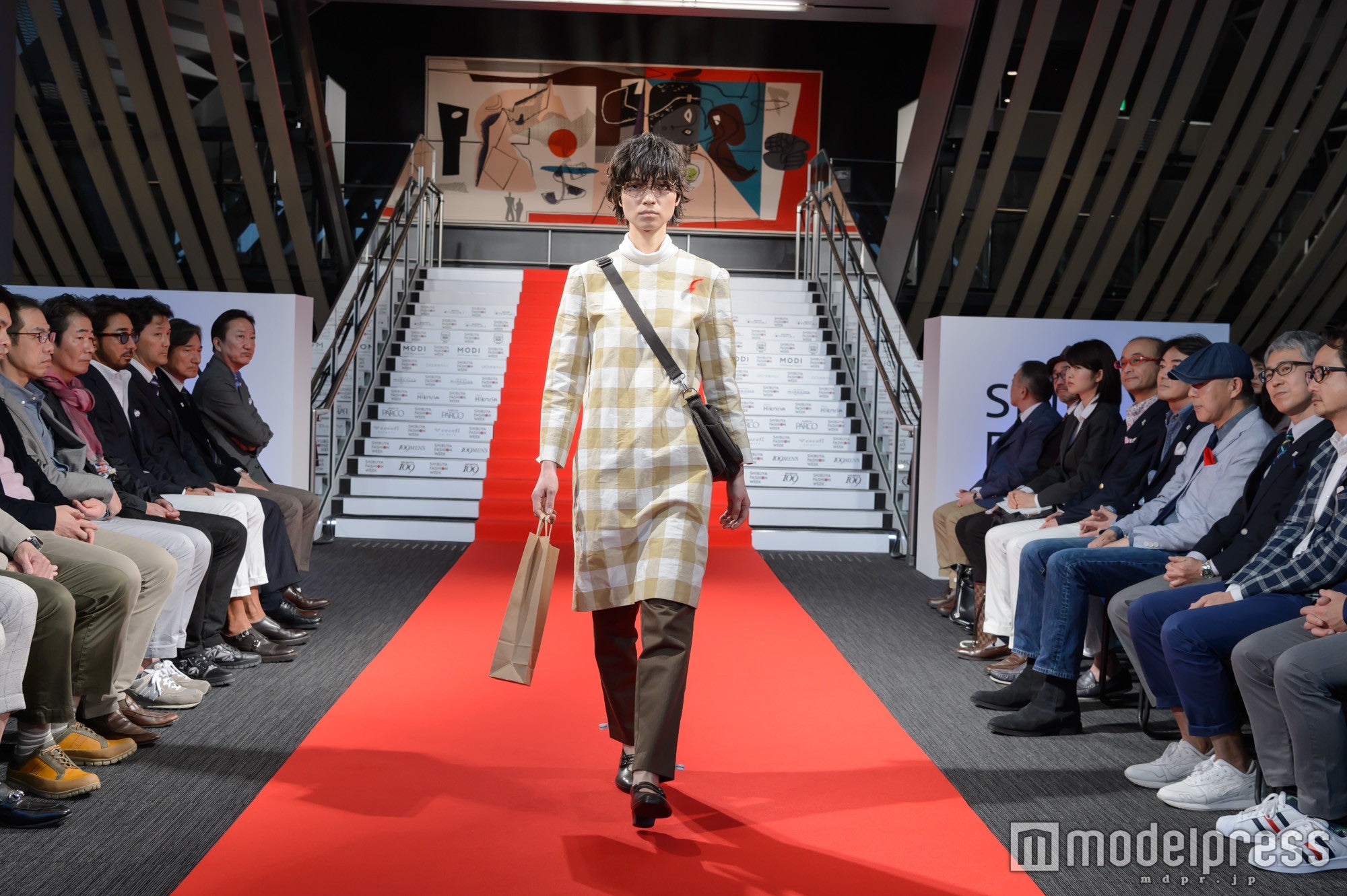 「東京ニューエイジ」より「PITECAN　THROPUS（ピテカン　トロプス）」