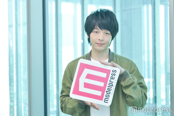 中村倫也「わ」(C)モデルプレス