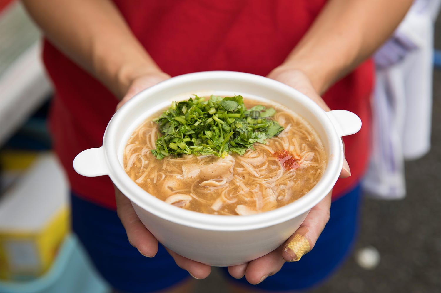 小籠包や麺で満腹に!「台湾フェスタ 2018」開催、舞川あいくが応援隊長に