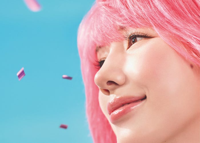 仲里依紗「ホットペッパービューティー」CM「ビビビ祭 パレード」篇(提供写真)