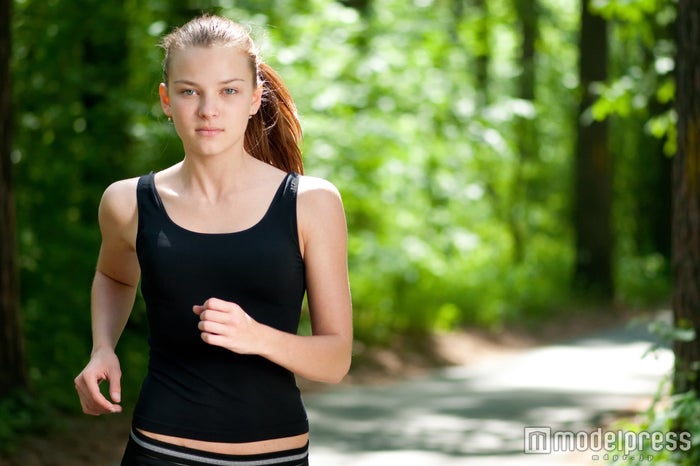 歩くor走るどっちがダイエットに効果的 選ぶ上でのポイント モデルプレス