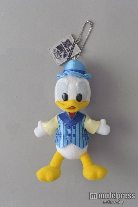 ドナルド　ぬいぐるみバッジ￥1600／（C）Disney
