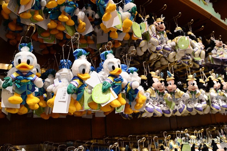 ぬいぐるみバッジ￥1600／ディズニーシー