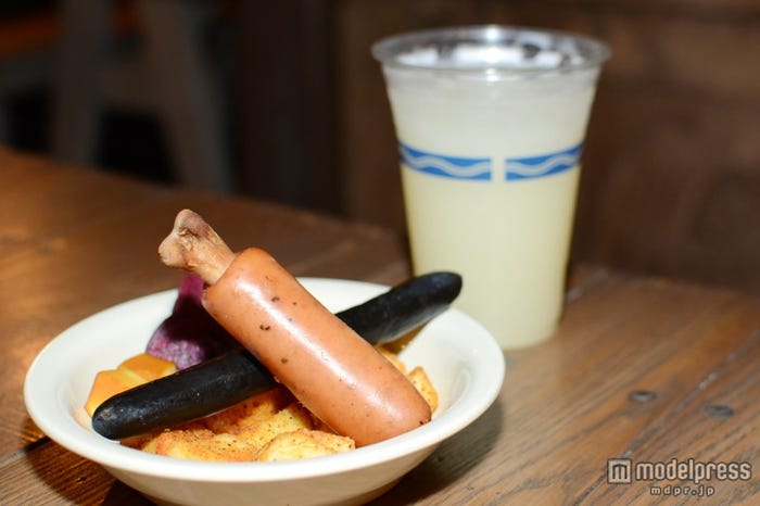 ブラックソーセージ&骨付きソーセージ¥490