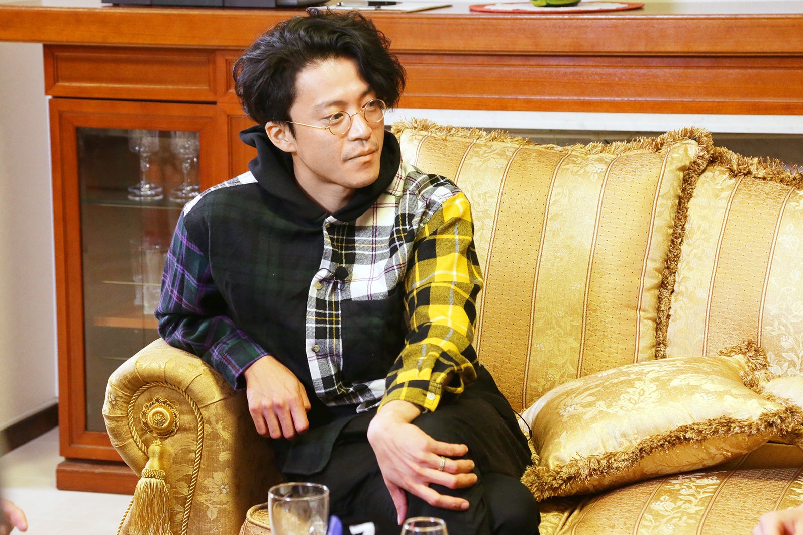 小栗旬、藤原竜也の冠番組出演 パーティーは怒涛の展開へ