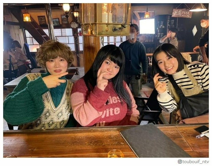 森七菜、初ドラマ出演「THE W」優勝のオダウエダと“Fポーズ”「一緒にお芝居してて楽しかった」