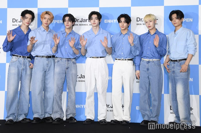 ENHYPEN/(左から)NI-KI(ニキ)、HEESEUNG(ヒスン)、JAKE(ジェイク)、SUNGHOON(ソンフン)、JUNGWON(ジョンウォン)、SUNOO(ソヌ)、JAY(ジェイ)(C)モデルプレス