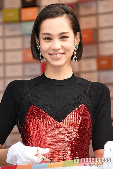 水原希子