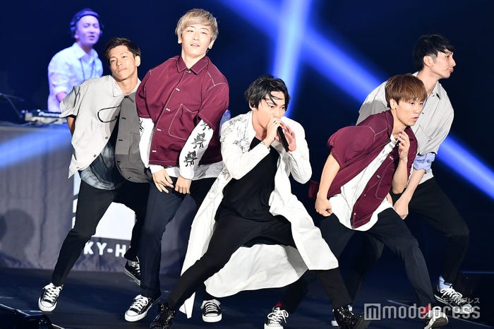 SKY-HI (C)モデルプレス