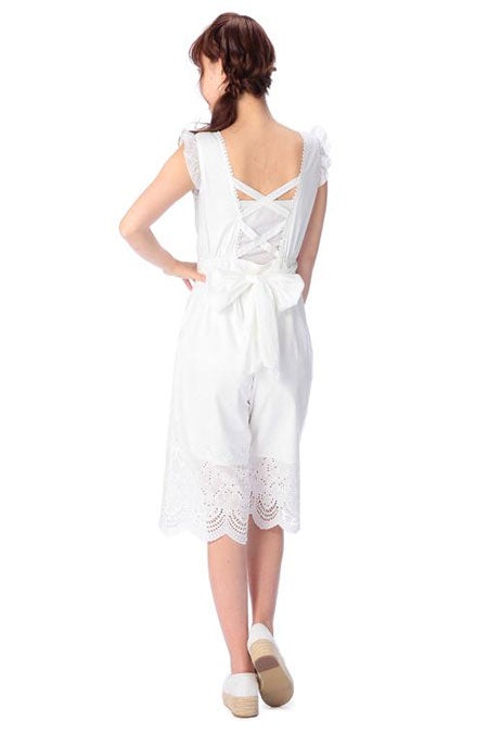 キャンブリックガウチョオールインワン「LIZ LISA」9,936円（税込）