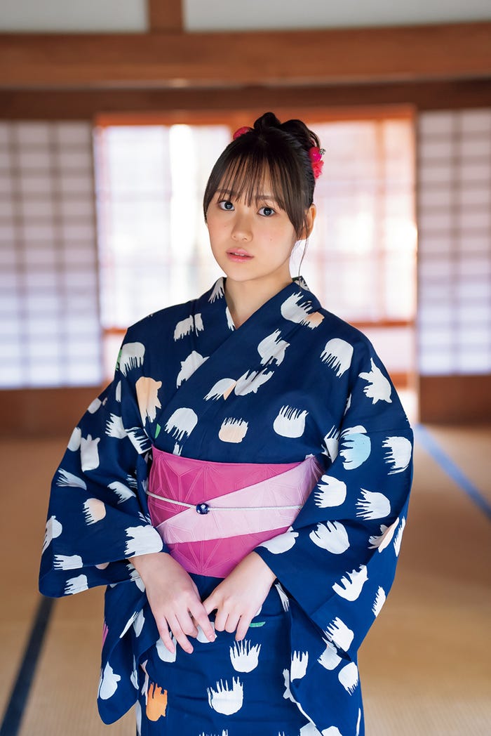 工藤由愛/撮影:根本好伸