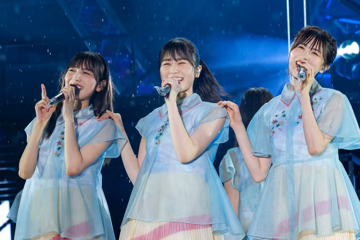 河田陽菜、丹生明里、松田好花「W-KEYAKI FES.」/撮影:上山陽介