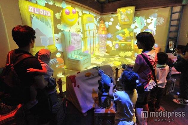 「グーフィーのペイント＆プレイハウス」内観（C）Disney