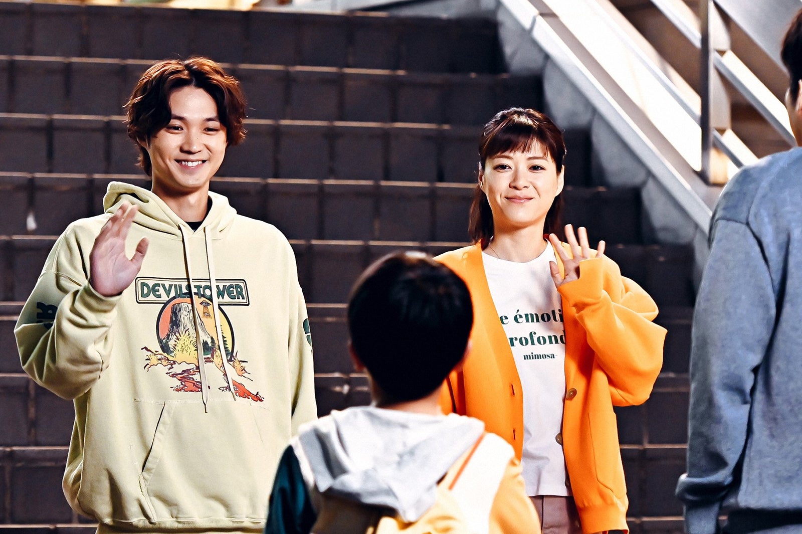 磯村勇斗、上野樹里／「持続可能な恋ですか？～父と娘の結婚行進曲～」第3話より（C）TBS