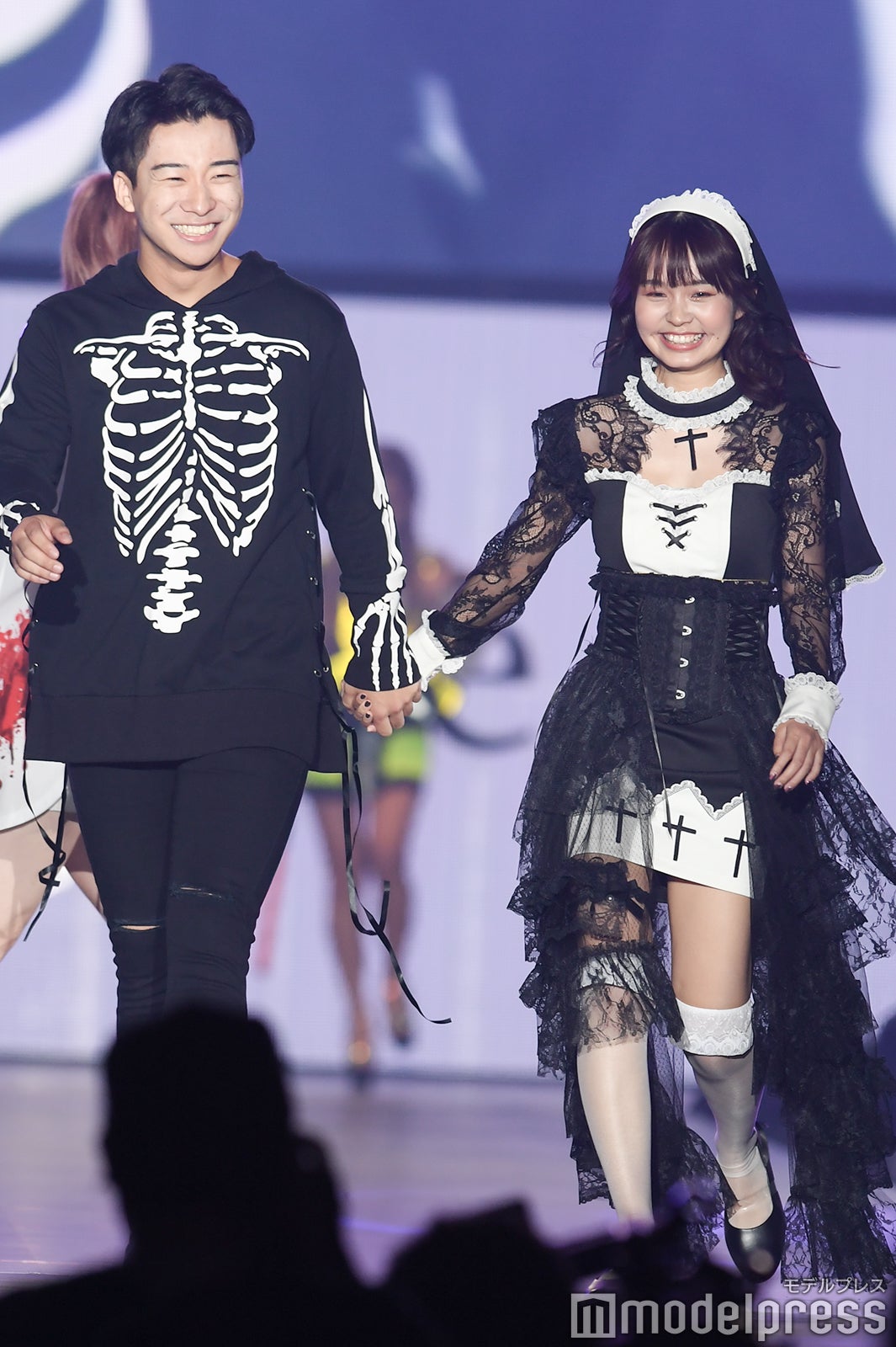 こちゃに、なつき（C）モデルプレス