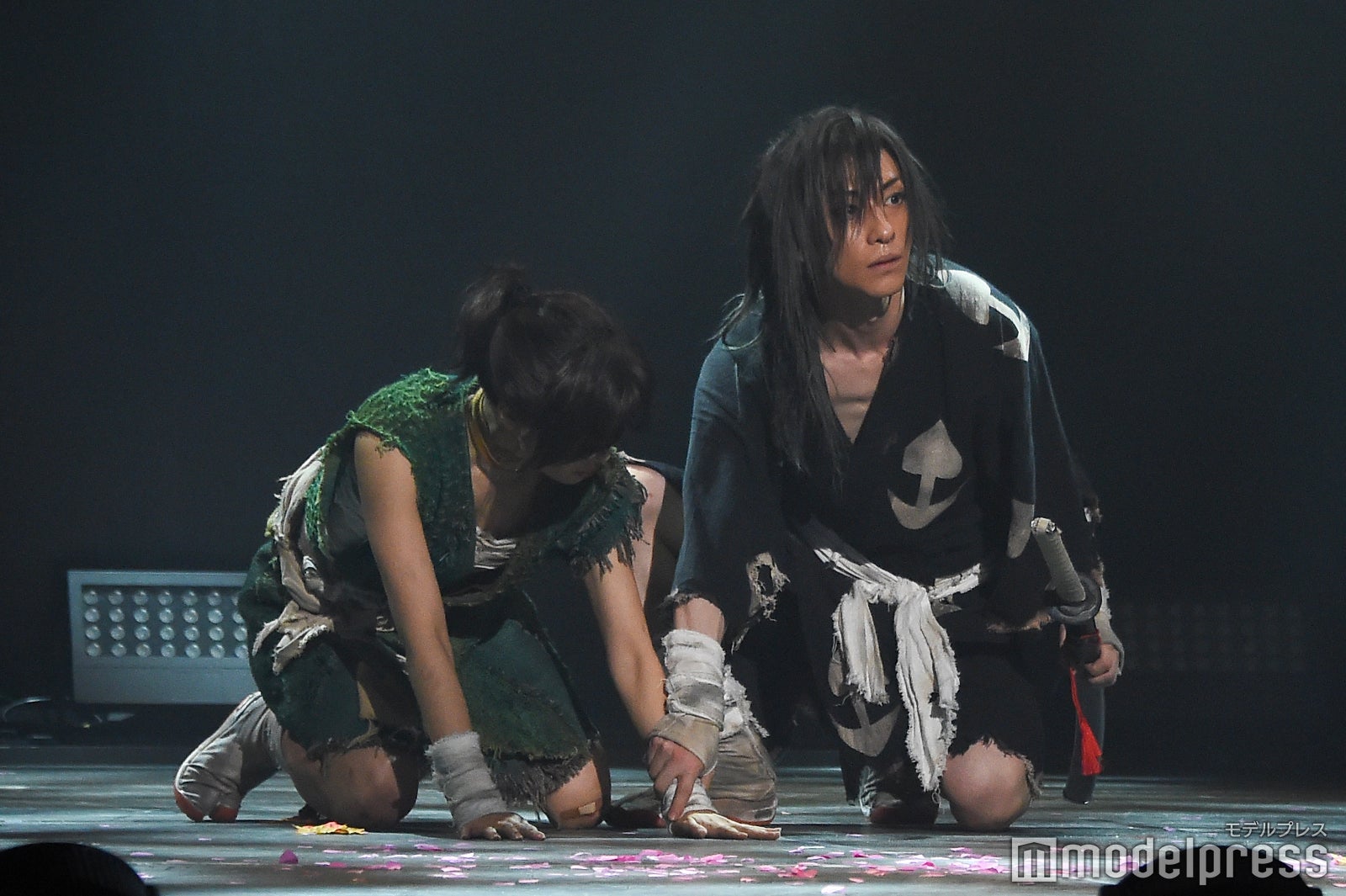 北原里英、鈴木拡樹／舞台「どろろ」 東京公演ゲネプロの様子