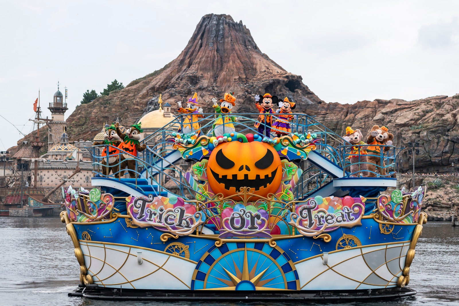 ディズニー・ハロウィーン・グリーティング（C）Disney