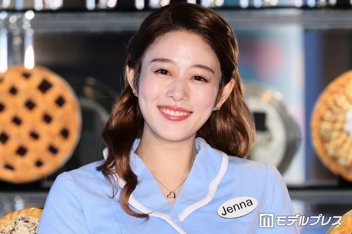 高畑充希、家族・猫との時間語る 2024年は「ささやかなことをすごく感じられた年」【ウェイトレス】