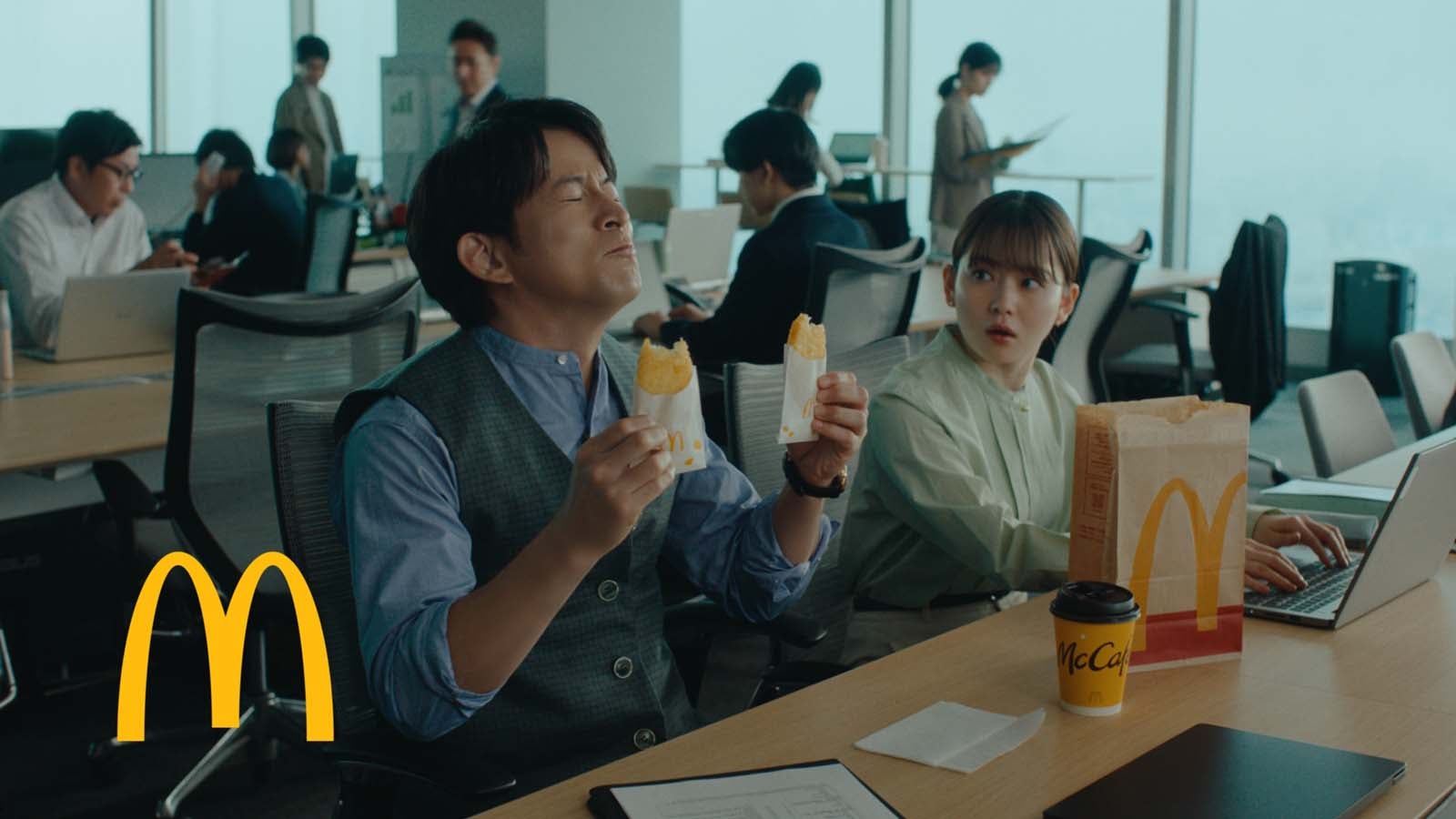 岡田准一＆山田杏奈「マクドナルド」新CMで再共演 撮影エピソード明かす