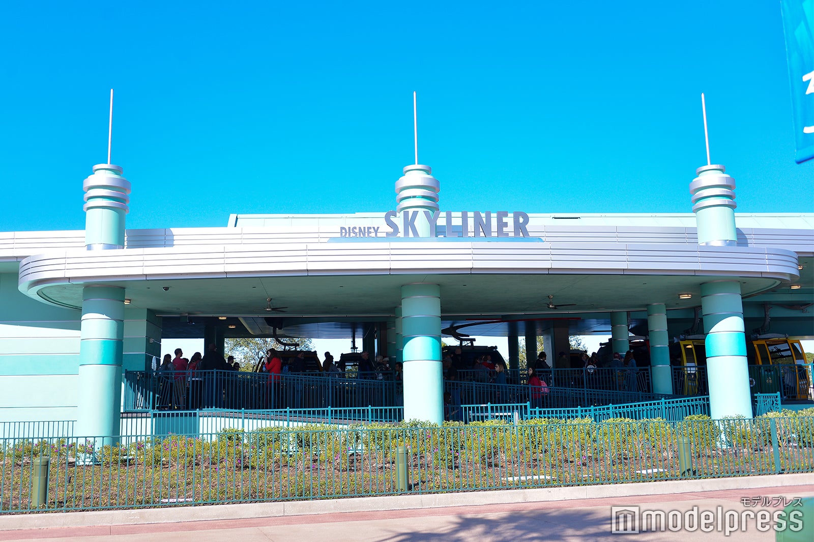 駅／ディズニー・スカイライナー（C）モデルプレス（C）Disney