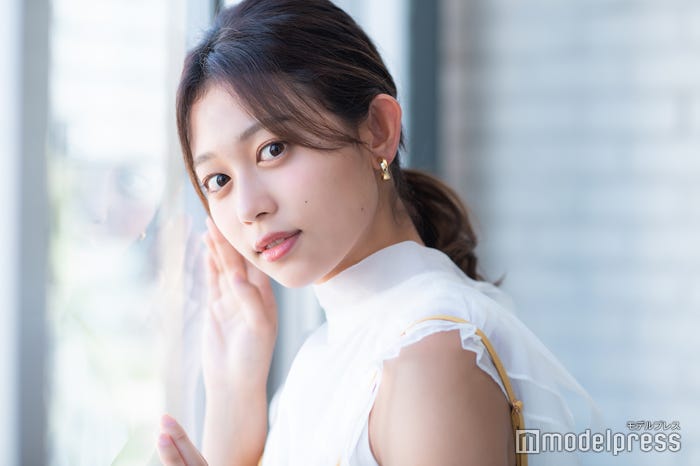 松崎涼佳アナ(C)モデルプレス