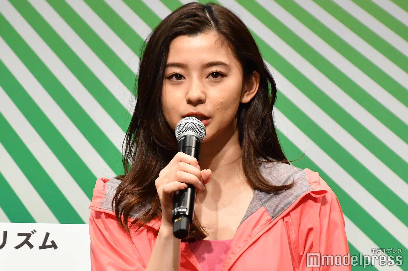 朝比奈彩（C）モデルプレス