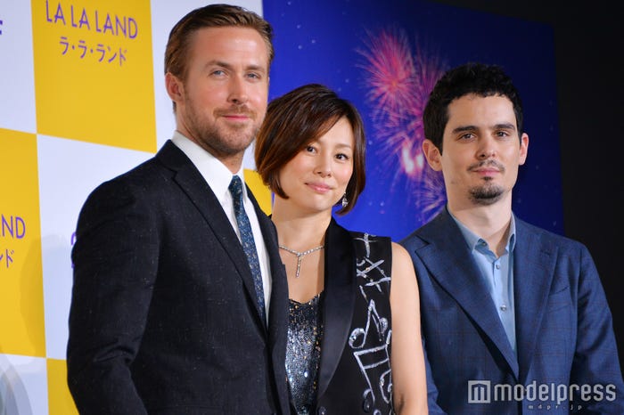 ライアン・ゴズリング、米倉涼子、デイミアン・チャゼル監督(C)モデルプレス
