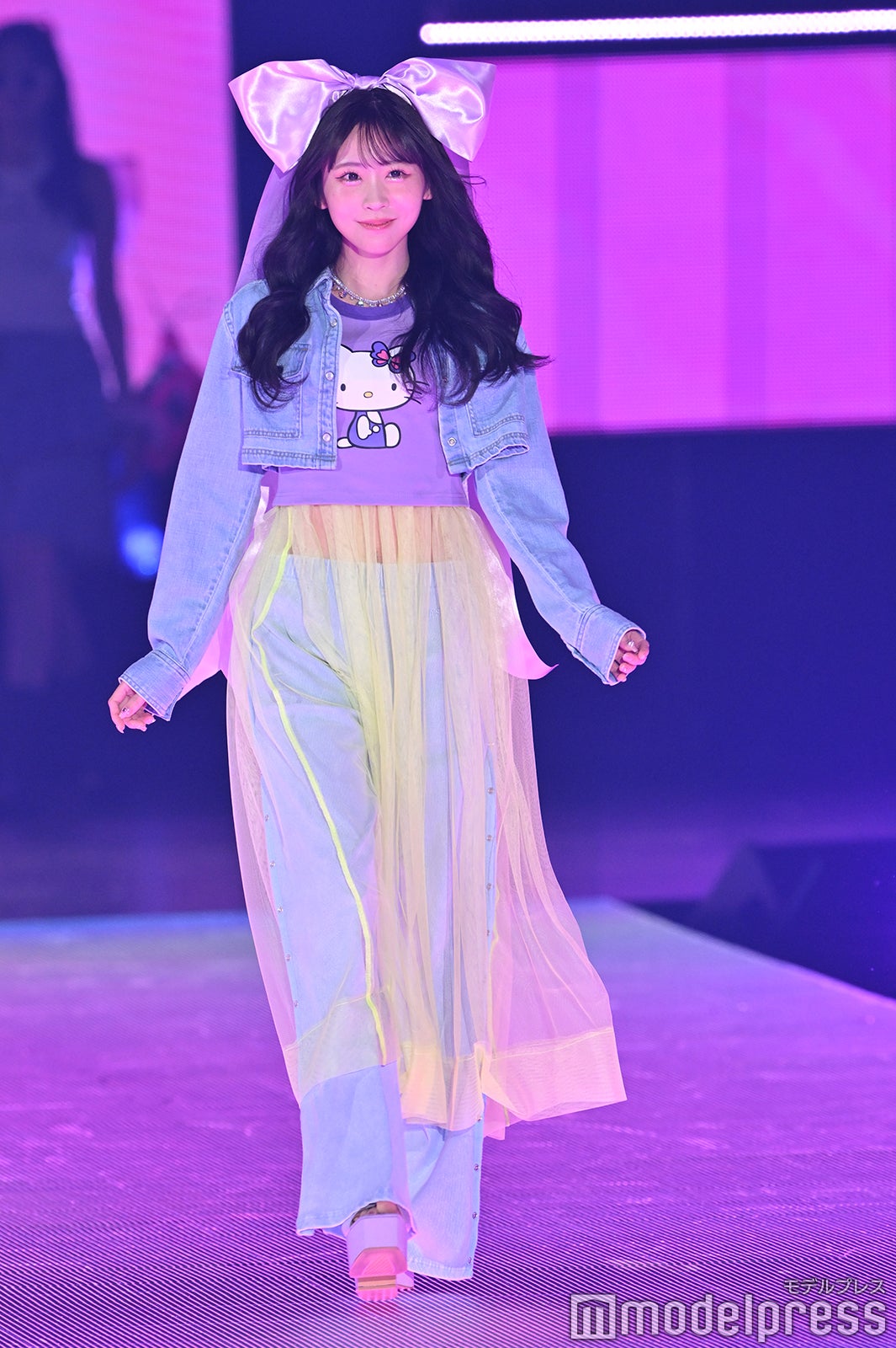 （C）モデルプレス