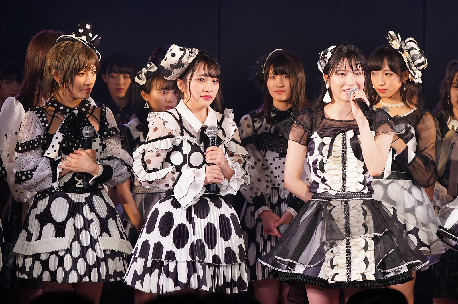 「AKB48劇場13周年特別記念公演」夜公演より（C）AKS