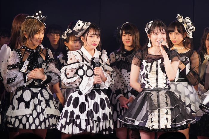 「AKB48劇場13周年特別記念公演」夜公演より(C)AKS