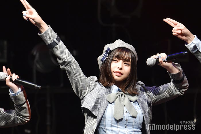 人見古都音 (C)モデルプレス