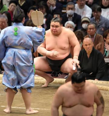 旭富士が二場所連続各段優勝「うれしいです」