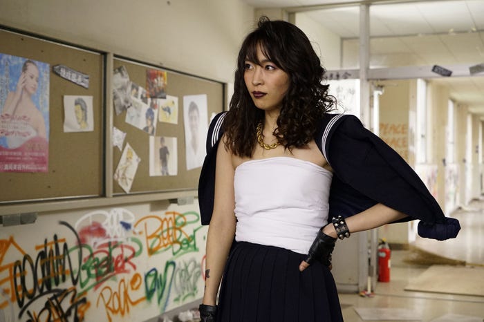 黒川芽以(C)Kazuhiko Shimamoto, SHOGAKUKAN/J Storm Inc.