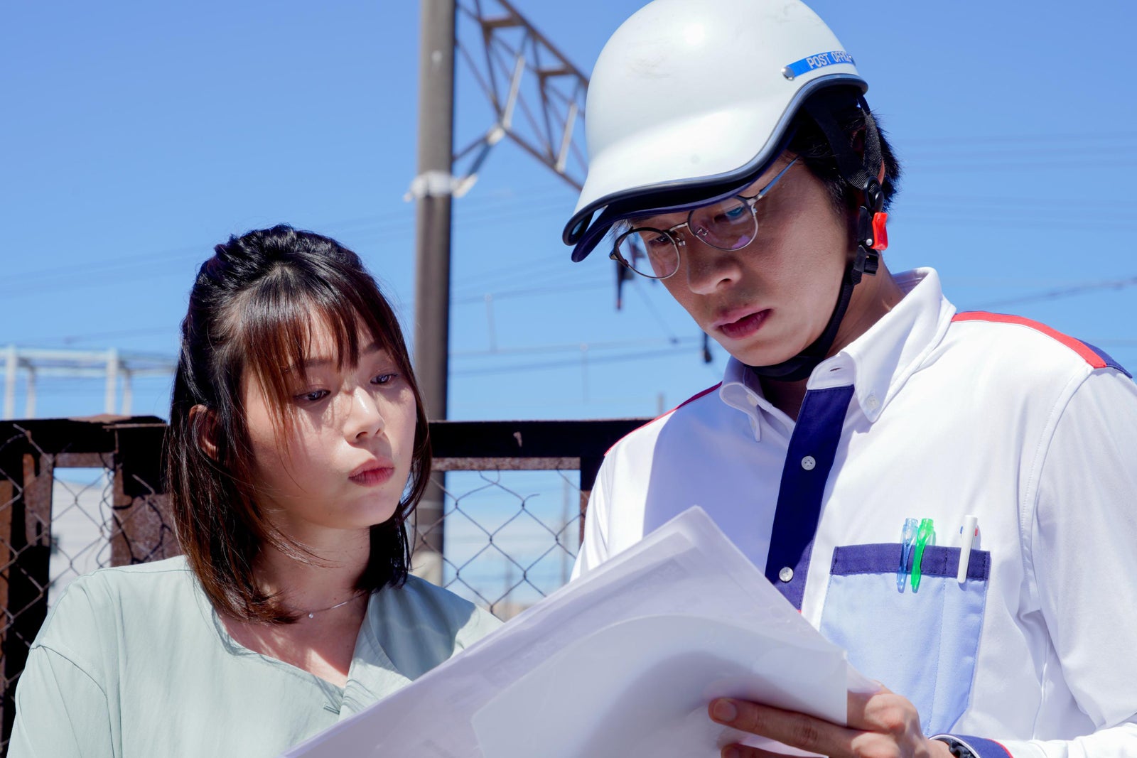 金澤美穂、田中圭「ブラックポストマン」第4話より（C）テレビ東京