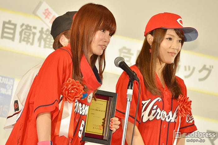 カープ女子 神3 集結 流行語大賞トップテン入り 来年は優勝 モデルプレス カープ女子 神3 集結 流行語大賞トップテン入り 来年は優勝 モデルプレス
