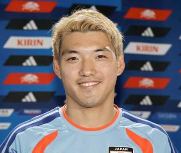 W杯でも美貌際立った堂安律の妻 2種のエルメスでお出かけ「おしゃれ感が素敵」「どんどん綺麗に」英語でも反応、ドイツ在住