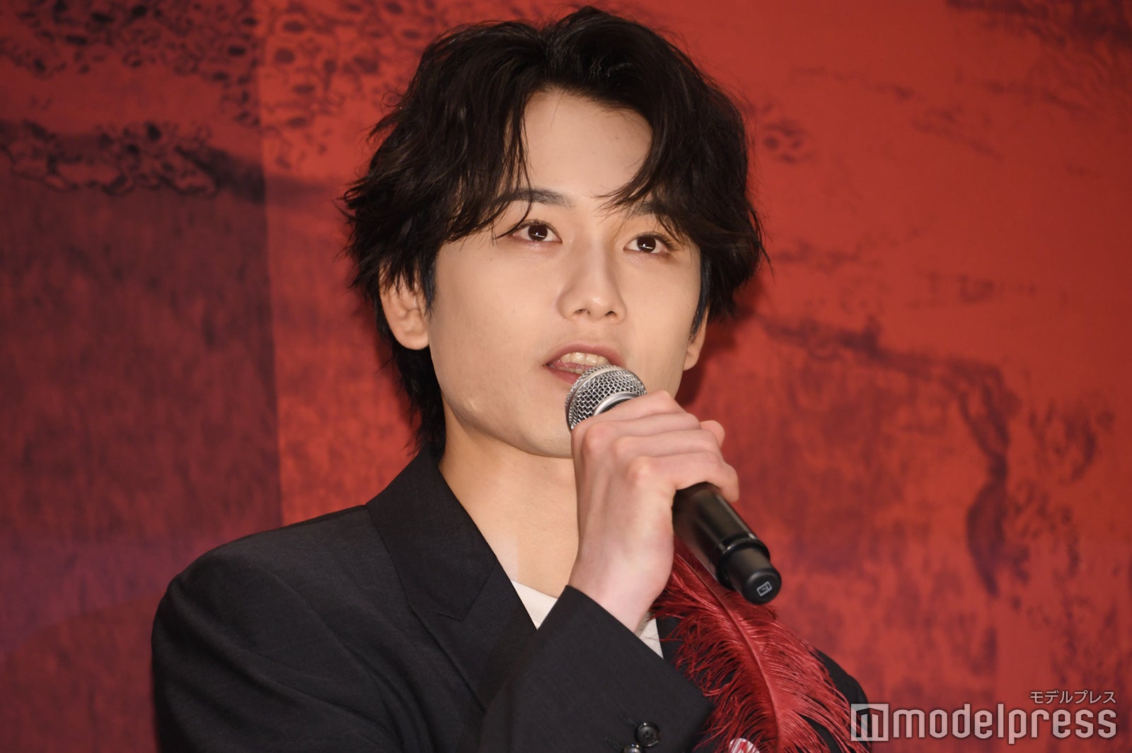 水石亜飛夢（C）モデルプレス