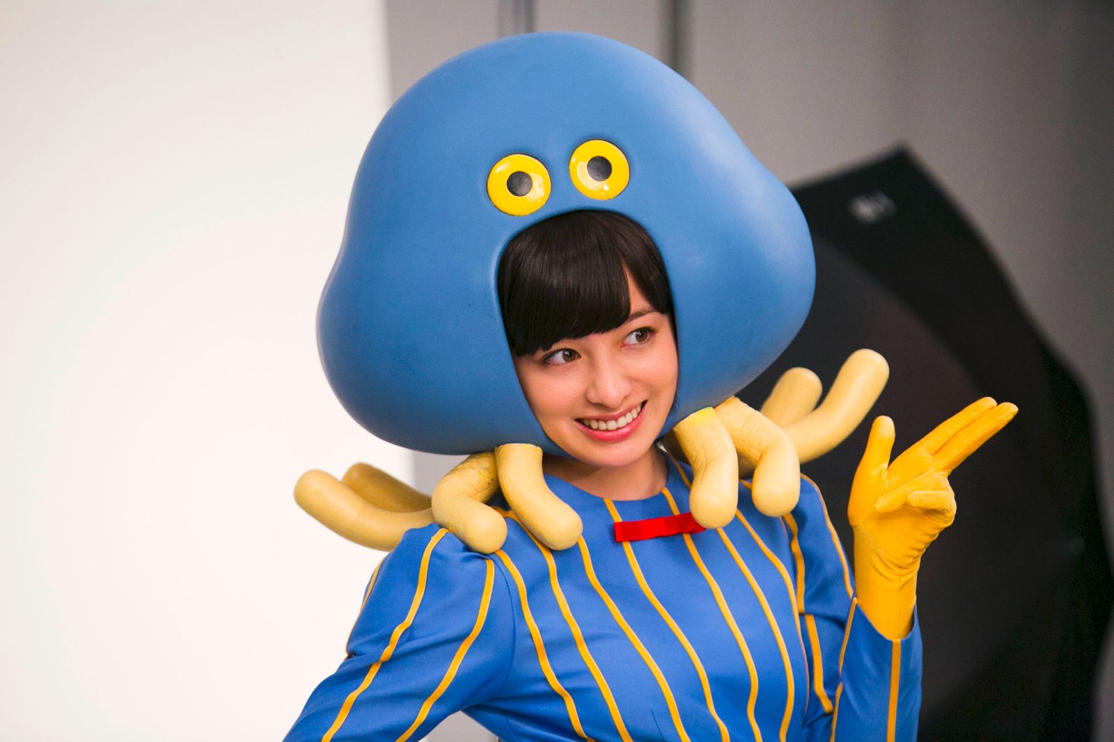 橋本環奈 とにかく可愛い モンスター姿で魅了 癒され度全開で 疲れたスタッフを回復 モデルプレス 橋本環奈 とにかく可愛い モンスター姿で魅了 癒され度全開で 疲れたスタッフを回復 モデルプレス