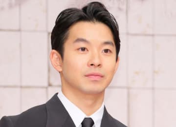 【豊臣兄弟！】しっかり横顔も描写 跳ねられた首を小一郎が抱きしめて…ネット震える「作り物でもすごい」