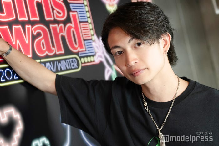 綱啓永(C)モデルプレス