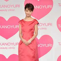 「たかの友梨ビューティクリニック」2013年新CM発表記者会見に出席した剛力彩芽