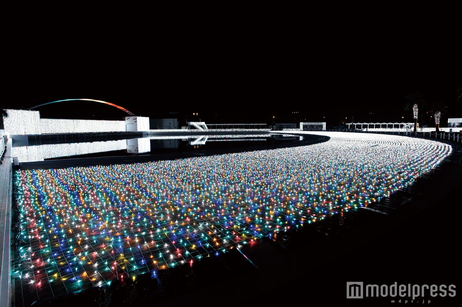 アクアジュエリー・ビーチ／画像提供：よみうりランド