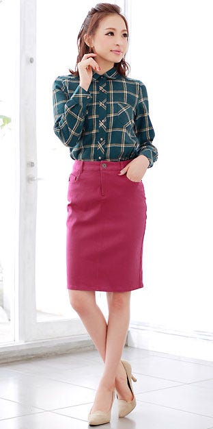 ストレッチ素材美ラインタイトスカート「Pierrot」1,520円(税込)/画像提供:Pierrot