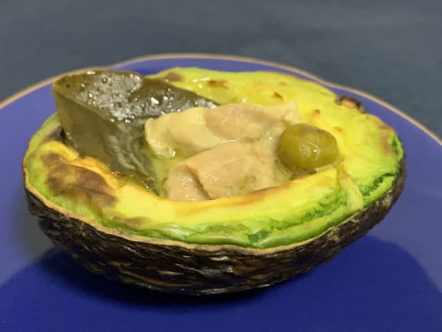 グリーンカレーアボカドカップ